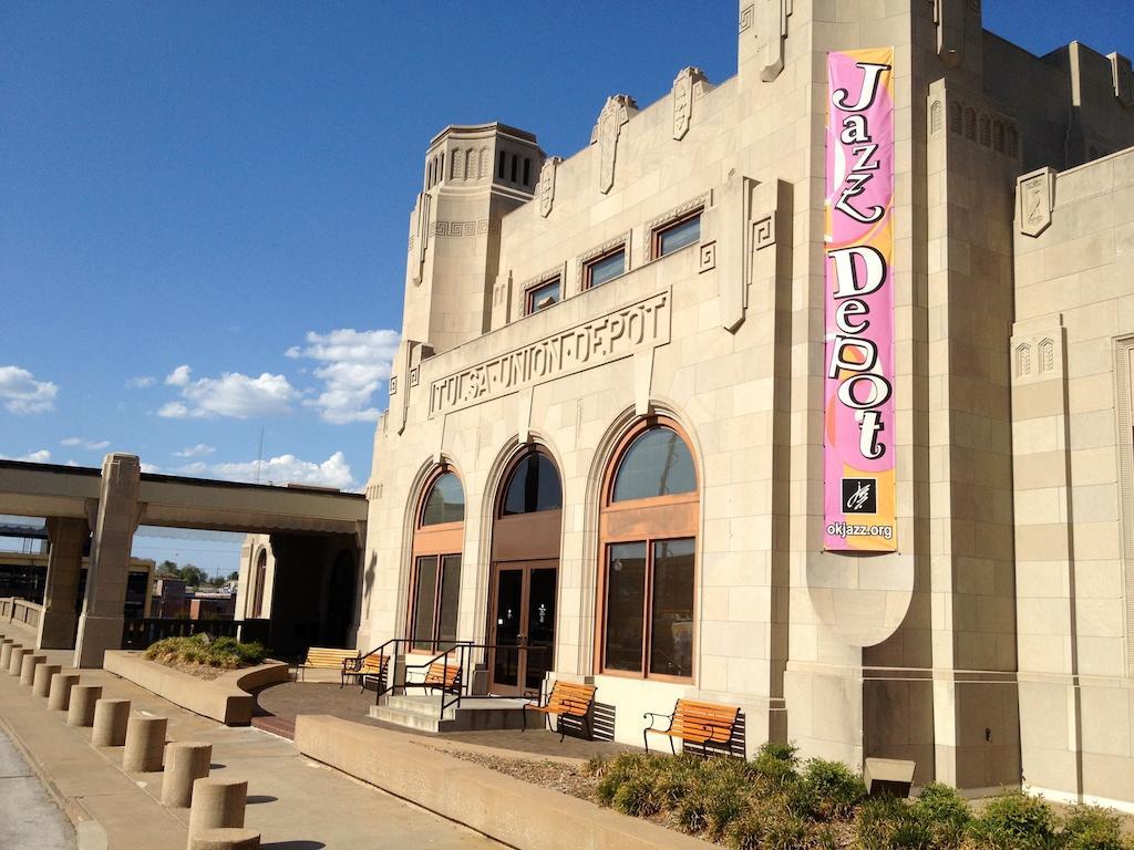 Nights Stay Hotel Tulsa Esterno foto